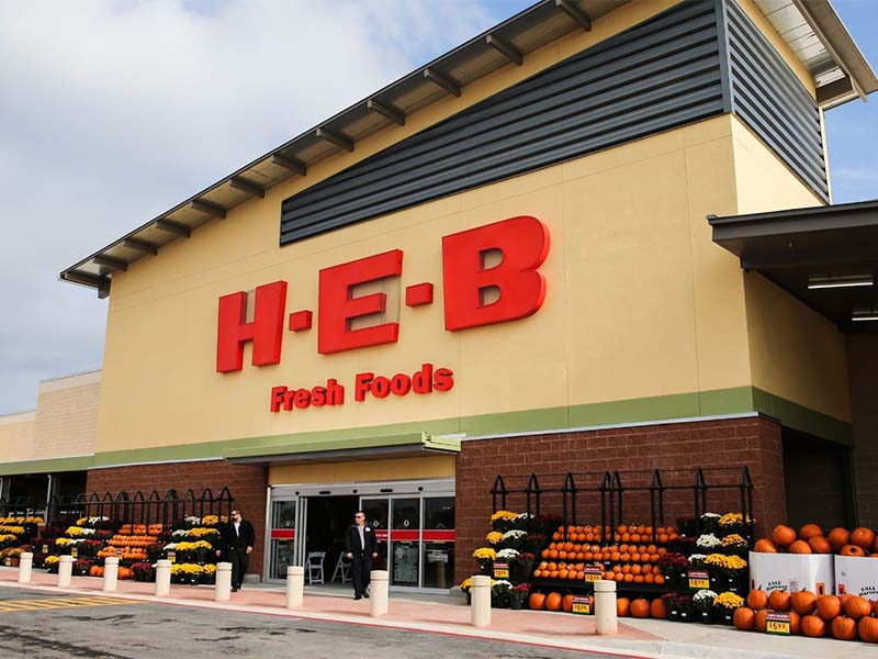 H-E-B is still open on Thanksgiving Day H-E-B is still open on Thanksgiving Day
