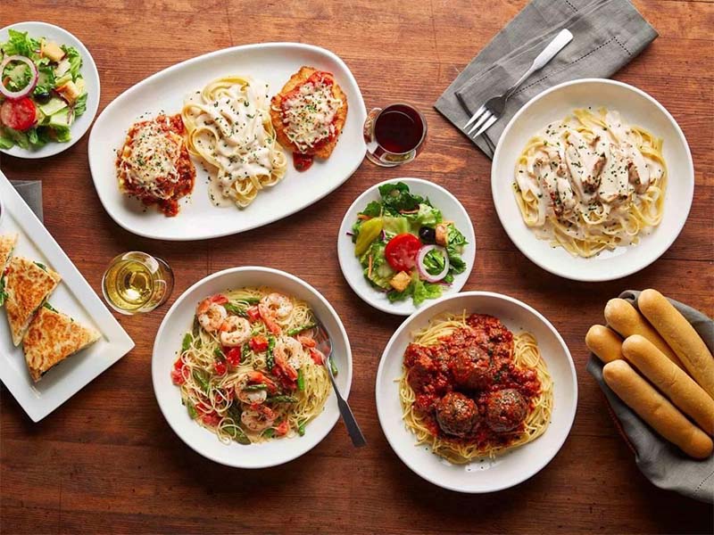 Olive Garden is famous for its Italian-American cuisine Olive Garden is famous for its Italian-American cuisine